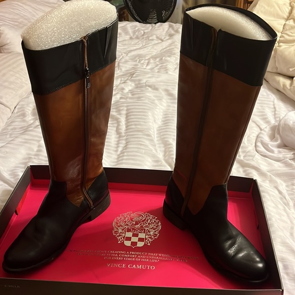 Vince Camuto Tall Black and Brown boots - Picture 2 of 5